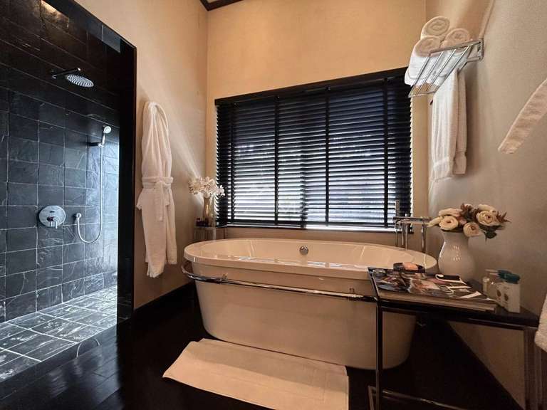 Villa Pontaix - 5 bedrooms - 485m²