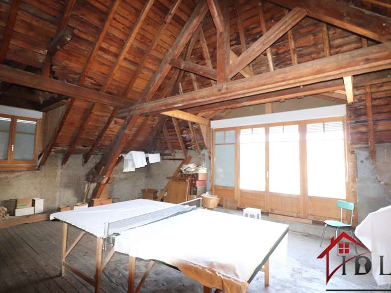 Maison Pontarlier - 5 chambres - 200m²