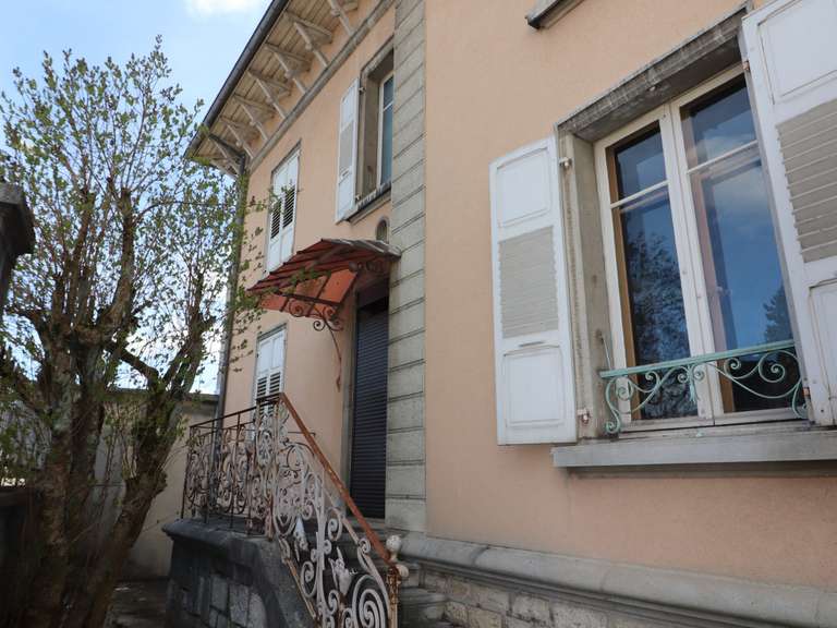 Maison Pontarlier - 5 chambres - 200m²