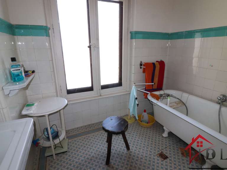 Maison Pontarlier - 5 chambres - 200m²