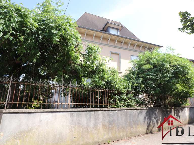 Maison Pontarlier - 5 chambres - 200m²