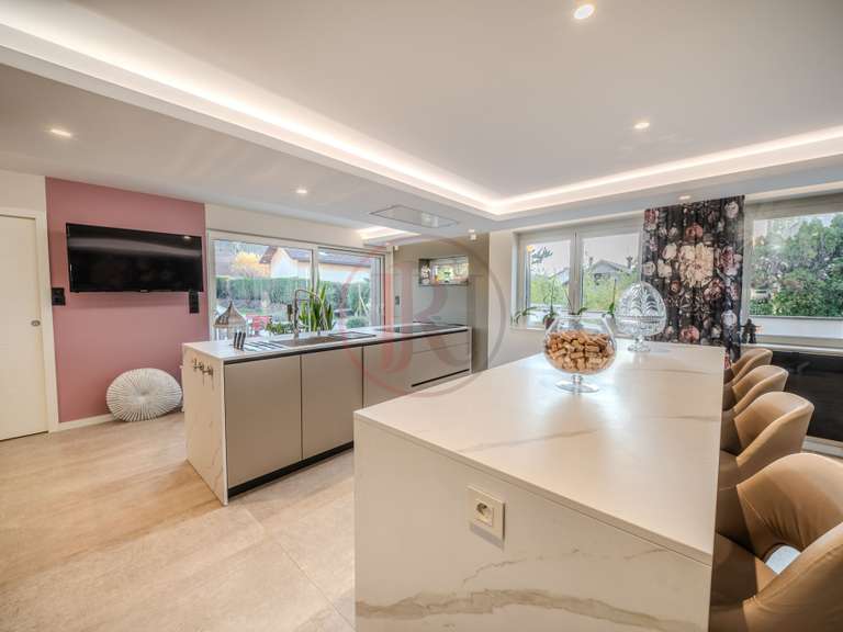 Villa Pontarlier - 2 bedrooms - 174m²