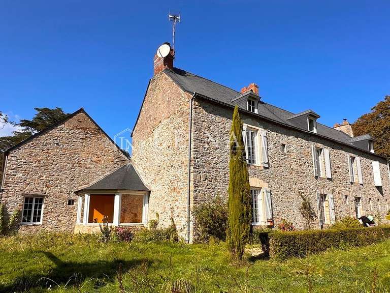 Manoir Pontchâteau - 7 chambres - 450m²