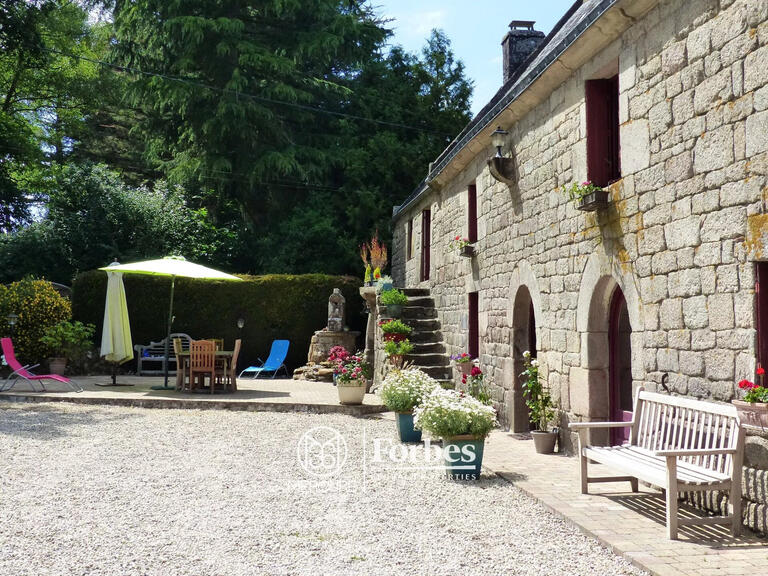 Maison Pontivy - 5 chambres - 294m²