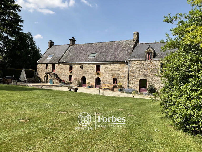 Maison Pontivy - 5 chambres - 294m²