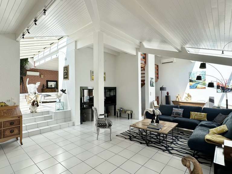 Maison Pontonx-sur-l'Adour - 4 chambres - 240m²