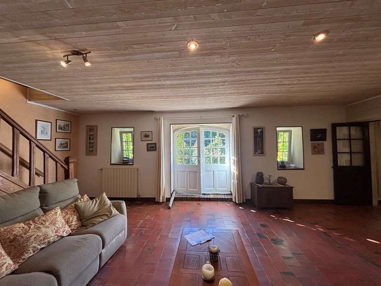 Maison Ponts-sur-Seulles - 5 chambres - 194m²