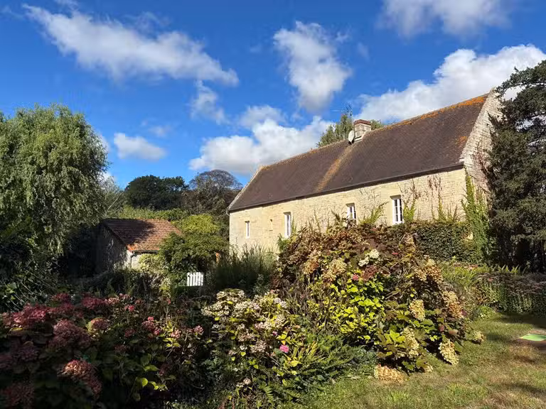 Maison Ponts-sur-Seulles - 5 chambres - 194m²