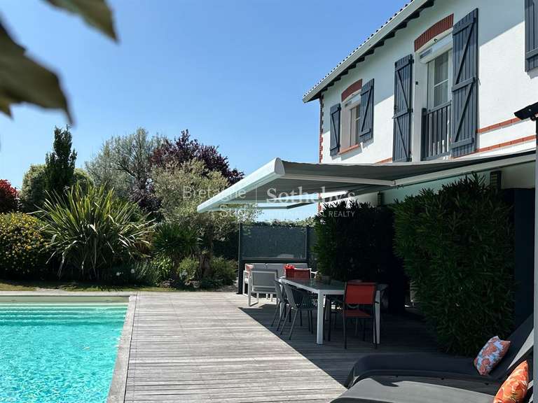 Maison Pornic - 5 chambres - 191m²