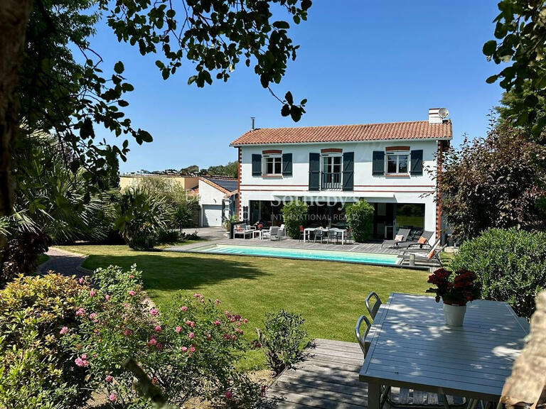 Maison Pornic - 5 chambres - 191m²