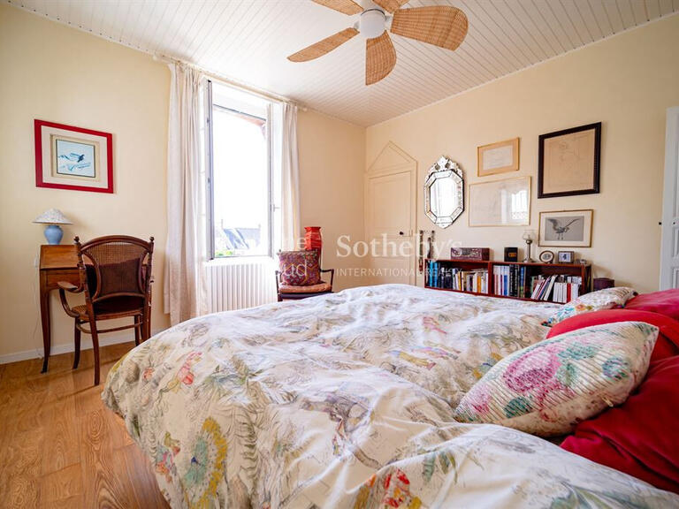 Maison Pornic - 6 chambres - 245m²