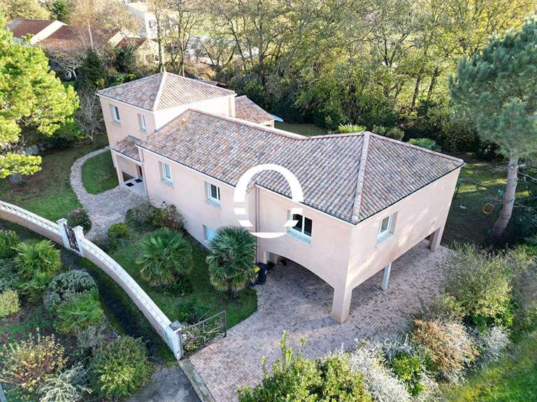 Maison Pornic - 6 chambres