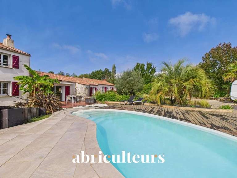 Maison Pornic - 4 chambres - 217m²