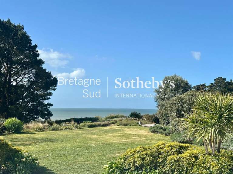 House Pornic - 5 bedrooms - 350m²