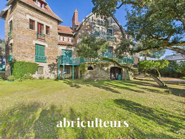 House with Sea view Pornic - 18 bedrooms - 777m²