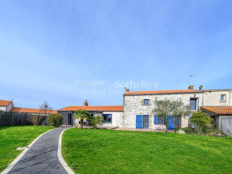 Sale Property Pornic - 12 bedrooms
