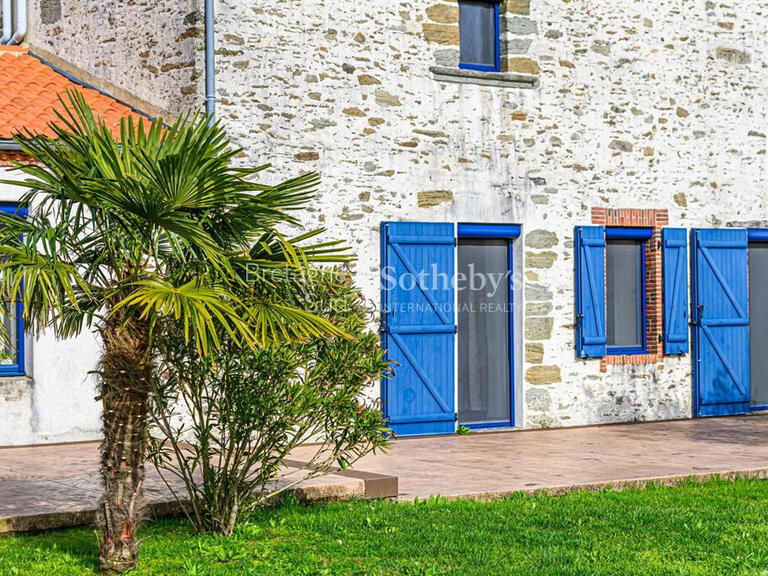 Sale Property Pornic - 12 bedrooms