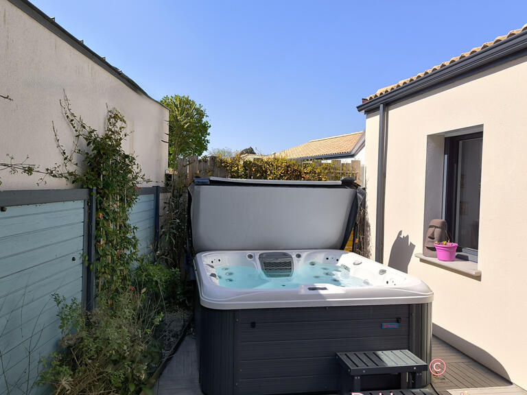 Villa Pornic - 3 bedrooms - 137m²