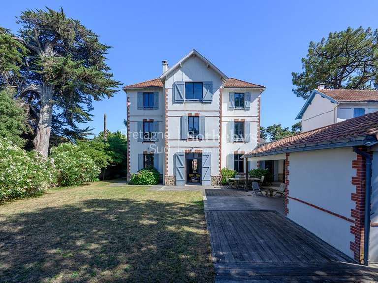 Maison Pornichet - 6 chambres - 270m²