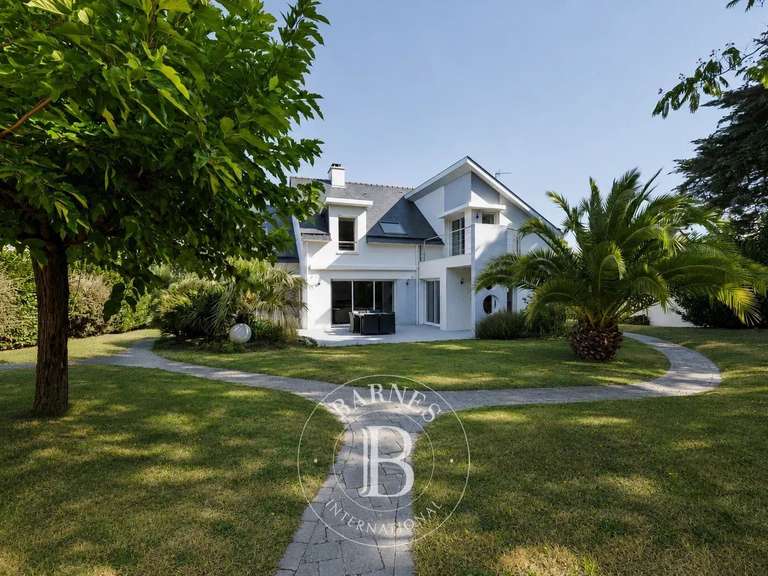 Maison Pornichet - 5 chambres - 282m²