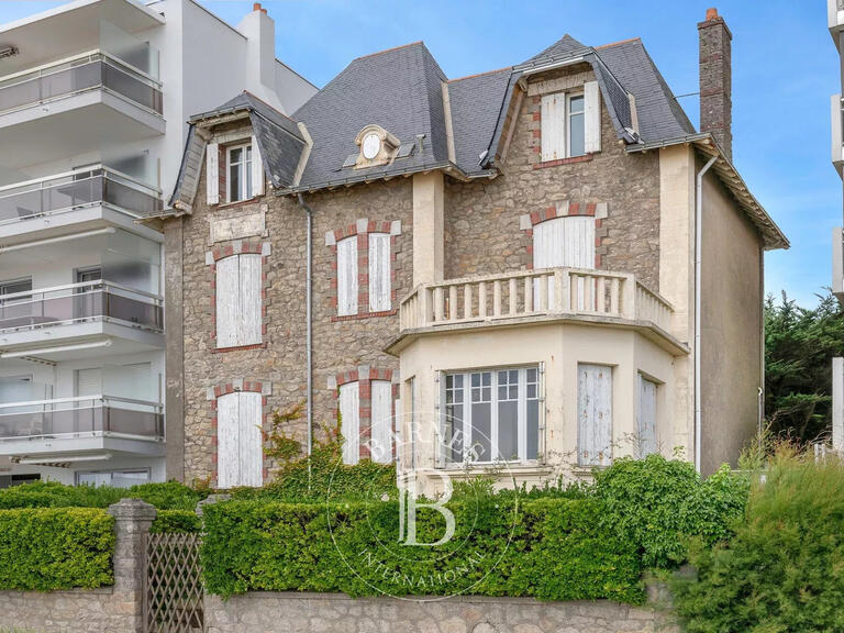 Villa Pornichet - 9 bedrooms - 300m²