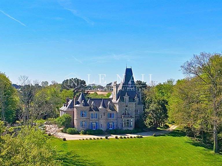 Propriété avec Vue sur mer Port-blanc - 10 chambres - 467m²