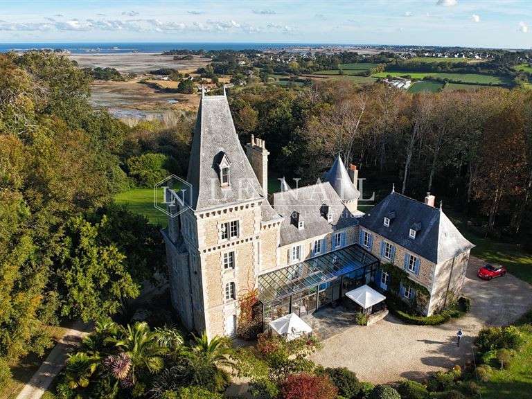 Propriété avec Vue sur mer Port-blanc - 10 chambres - 467m²