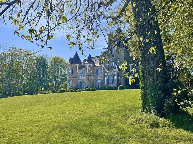 Propriété avec Vue sur mer Port-blanc - 10 chambres - 467m²