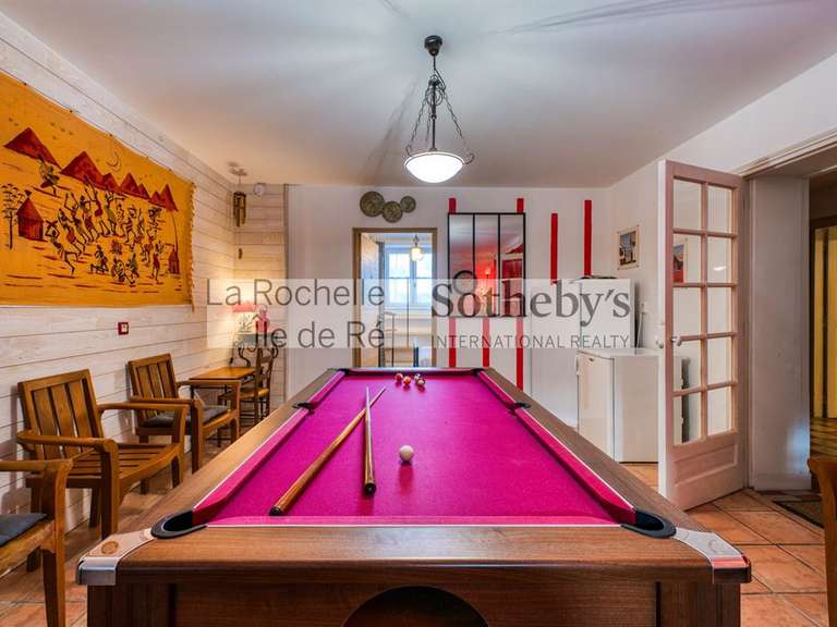 House Port-des-Barques - 6 bedrooms - 340m²