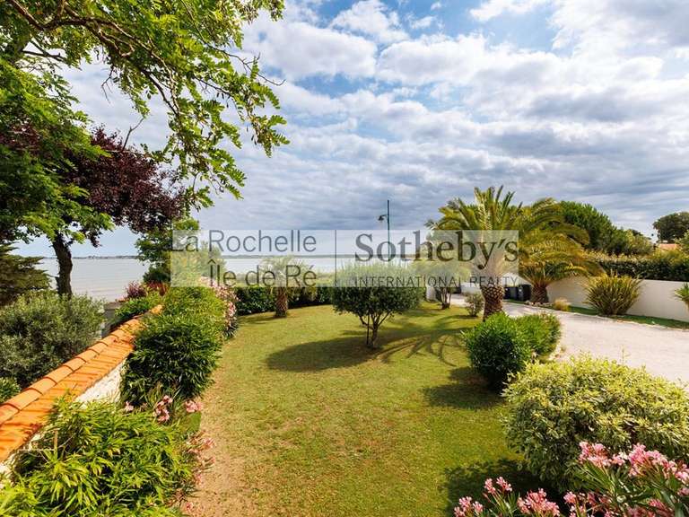 House Port-des-Barques - 6 bedrooms - 340m²