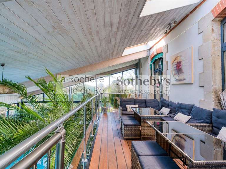House Port-des-Barques - 6 bedrooms - 340m²