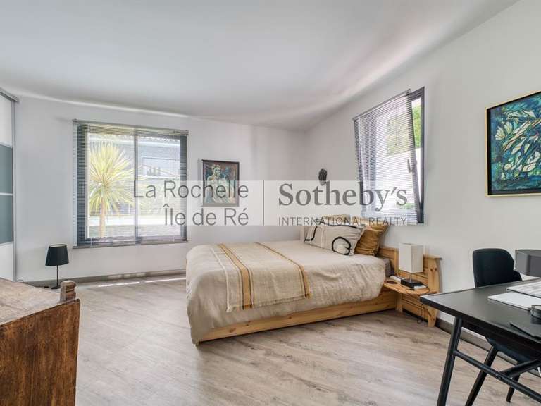 House Port-des-Barques - 3 bedrooms - 200m²
