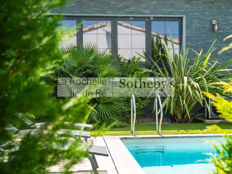 House Port-des-Barques - 3 bedrooms - 200m²