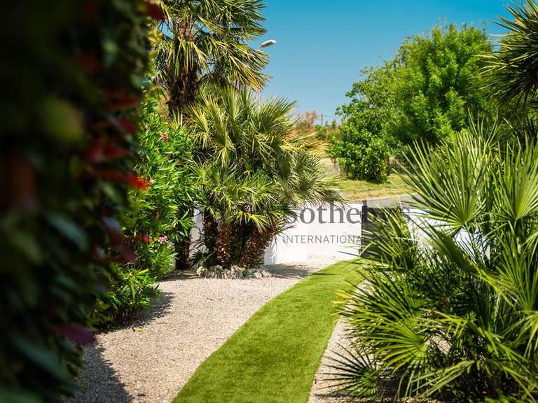 Maison Port-des-Barques - 3 chambres - 200m²