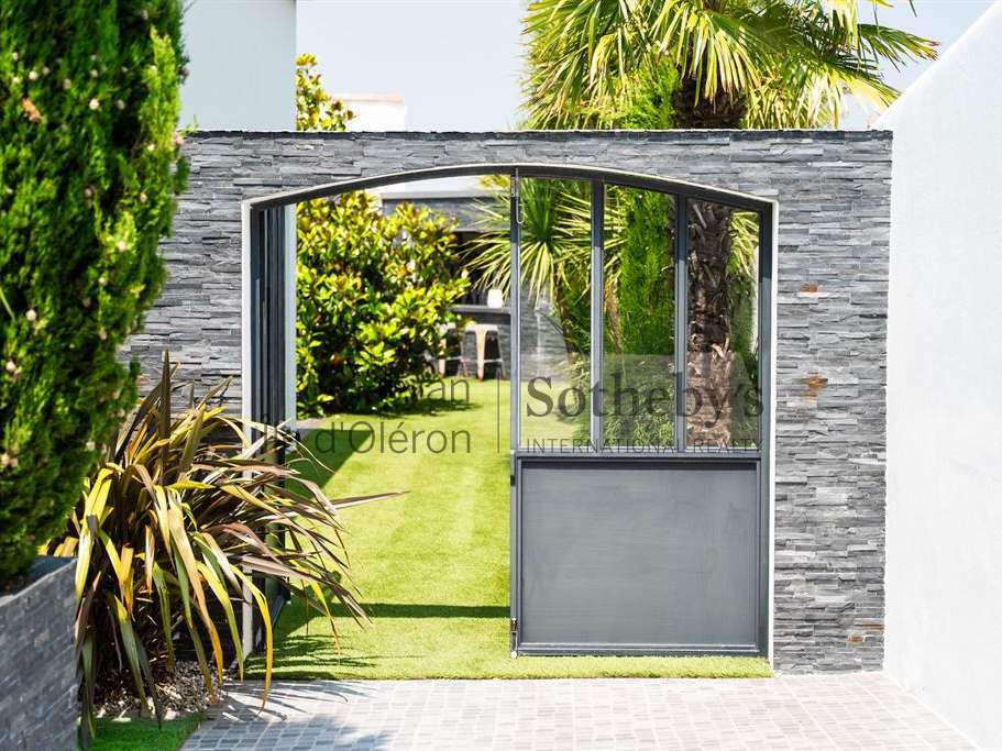 Maison Port-des-Barques