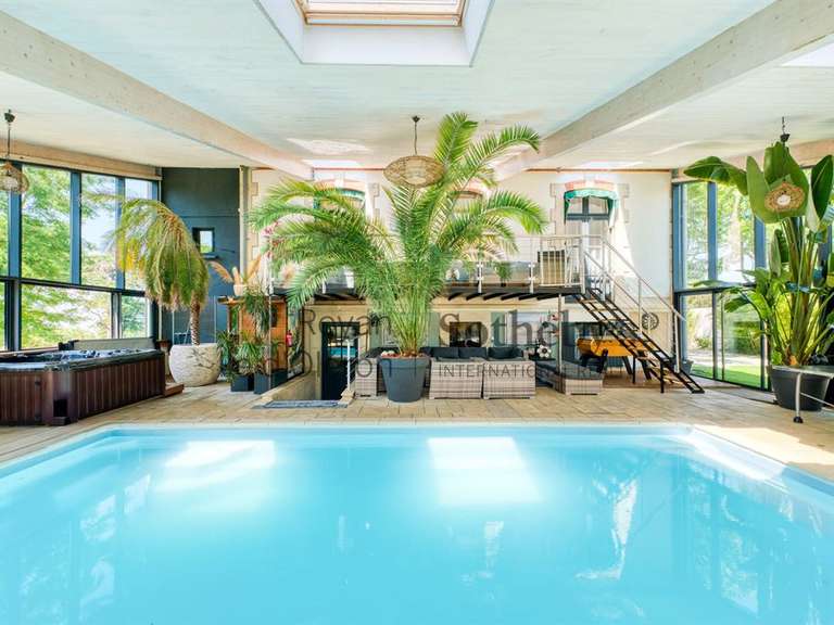 Maison avec Vue sur mer Port-des-Barques - 6 chambres - 340m²