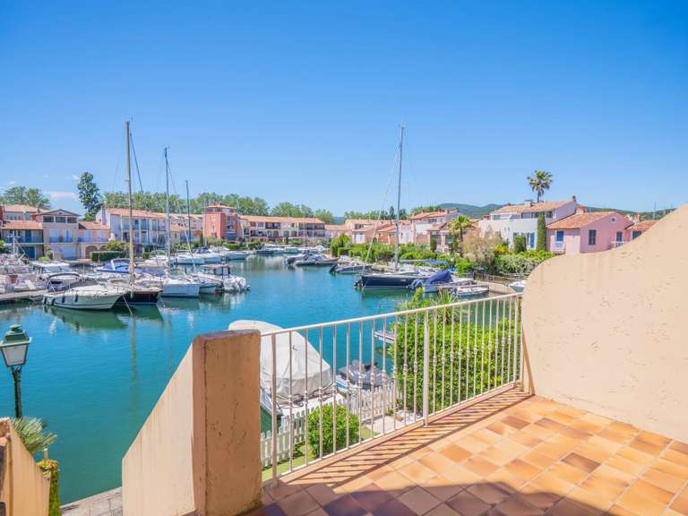 Appartement Port-grimaud - 2 chambres - 63m²
