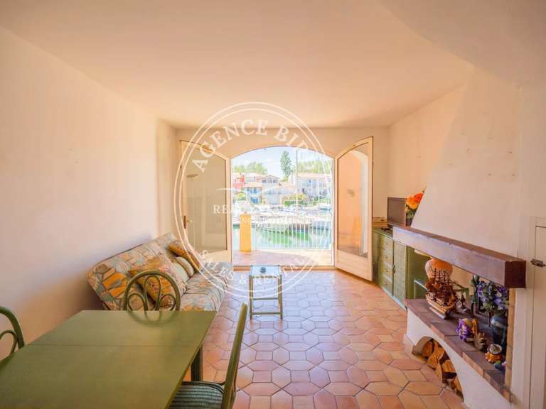 Appartement Port-grimaud - 2 chambres - 63m²