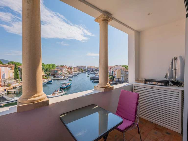 Apartment with Sea view port-grimaud - 2 bedrooms - 81m²