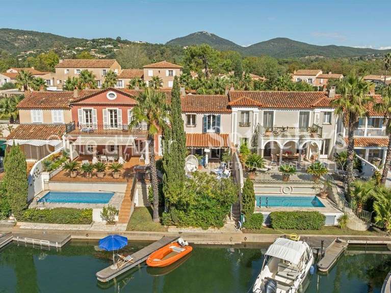 Maison Port-grimaud - 3 chambres - 77m²