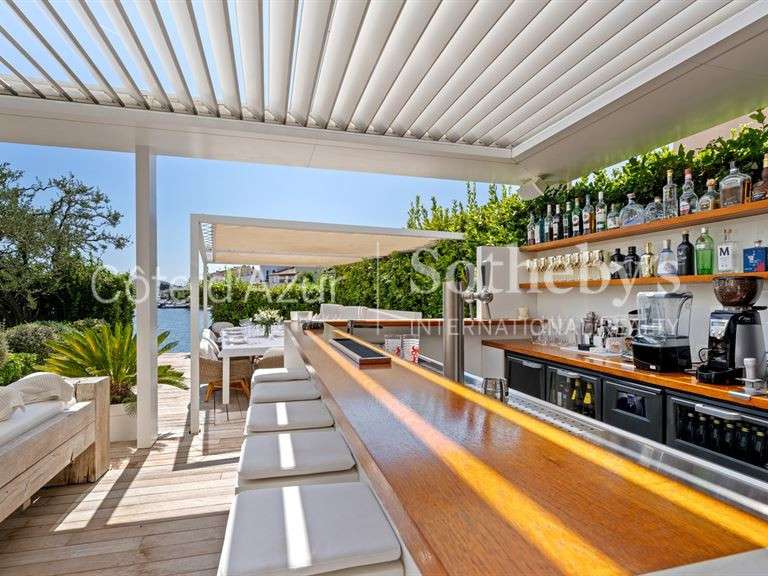 House port-grimaud - 5 bedrooms - 538m²