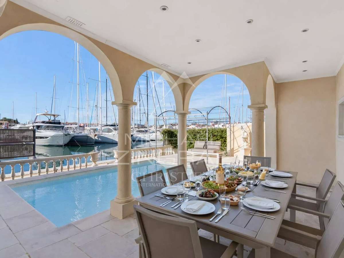 Villa port-grimaud