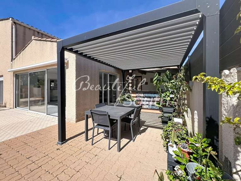 Maison Port-la-Nouvelle - 5 chambres - 530m²