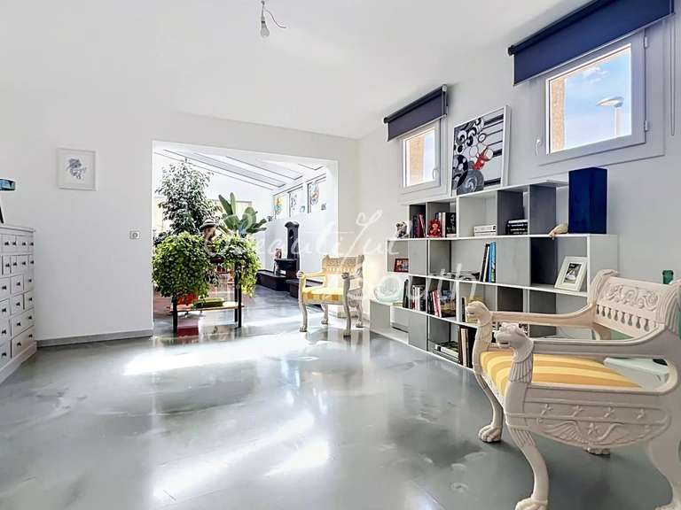 Maison Port-la-Nouvelle - 5 chambres - 530m²
