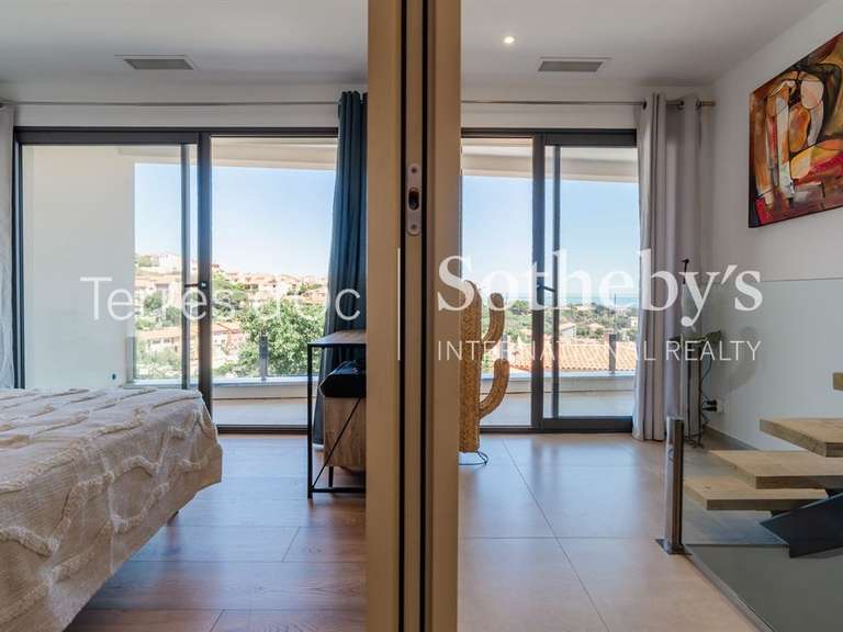 Maison Port-Vendres - 3 chambres - 210m²