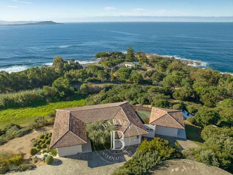 Propriété Porticcio - 5 chambres - 449m²