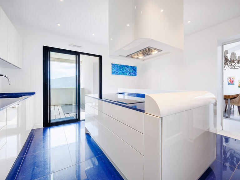 Apartment Porto-Vecchio - 5 bedrooms - 45m²