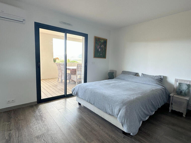 Apartment Porto-Vecchio - 5 bedrooms - 305m²