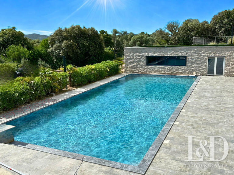 Apartment Porto-Vecchio - 5 bedrooms - 305m²