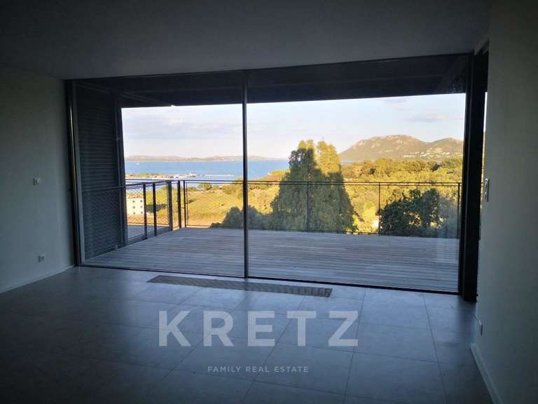 Appartement Porto-Vecchio - 3 chambres - 164m²